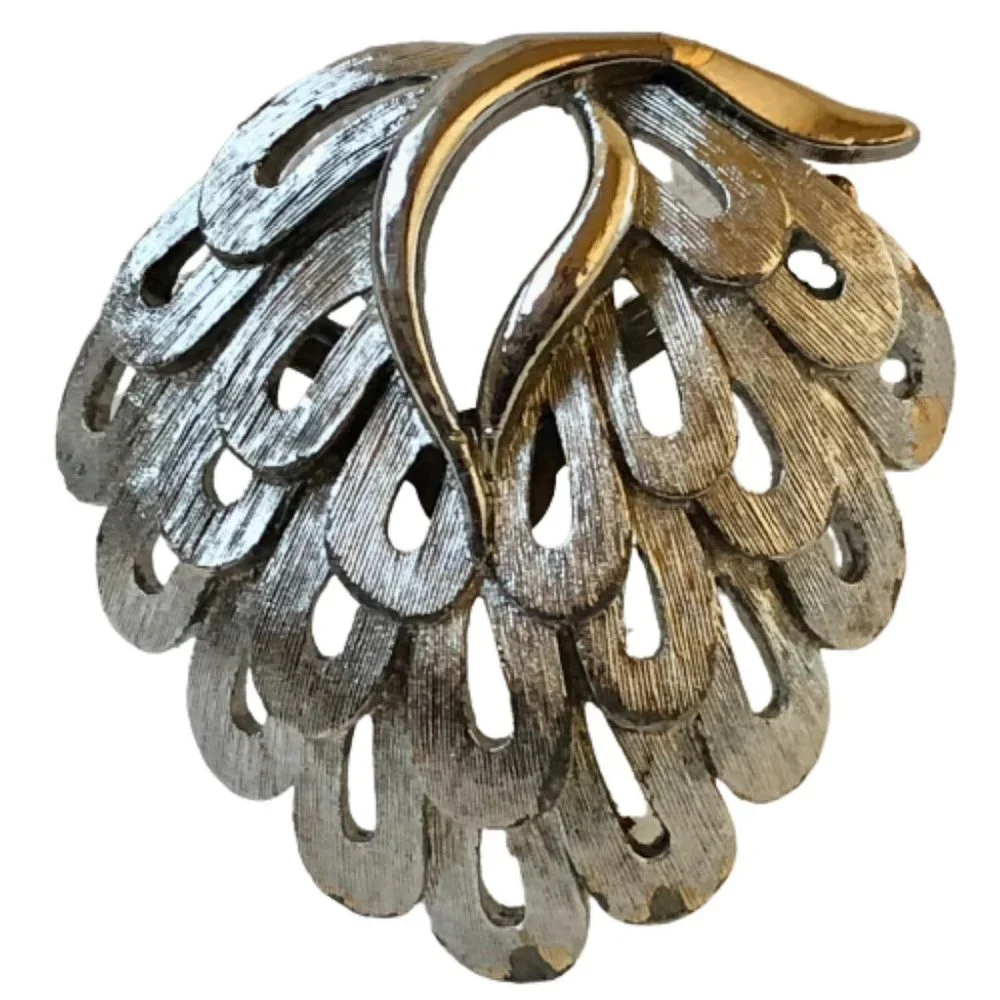 JJ Vintage Brooches Howling Coyote + Cat & Bird Cage + Silvertone 3 pins